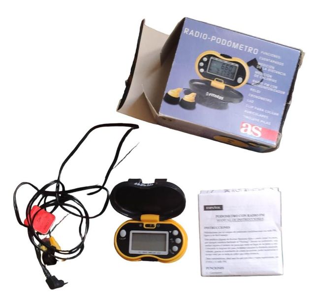 Podómetro con Radio FM, Reloj y Crono