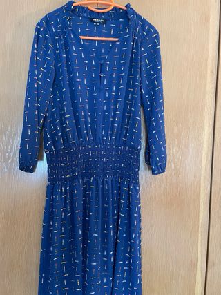 Vestido fluido pintalabios Morgan