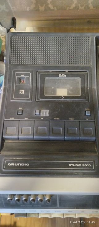 Tocadiscos Grundig Studio 3010