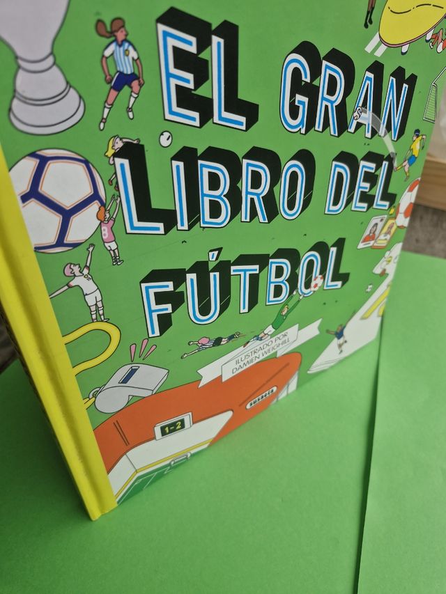 EL GRAN LIBRO DEL FÚTBOL