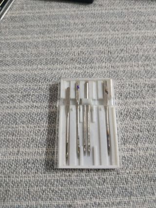 Agujas maquina de coser 🧵