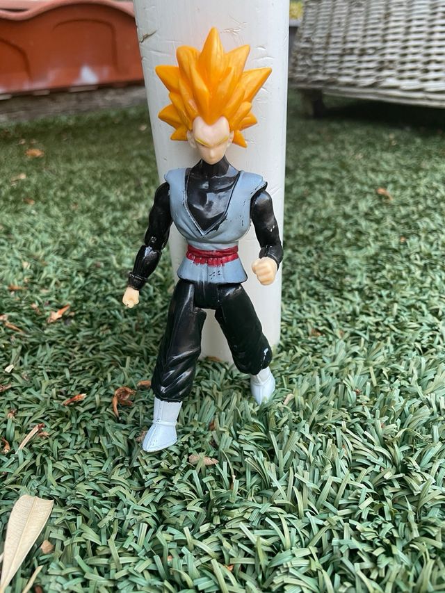 Son Goku muñeco articulado