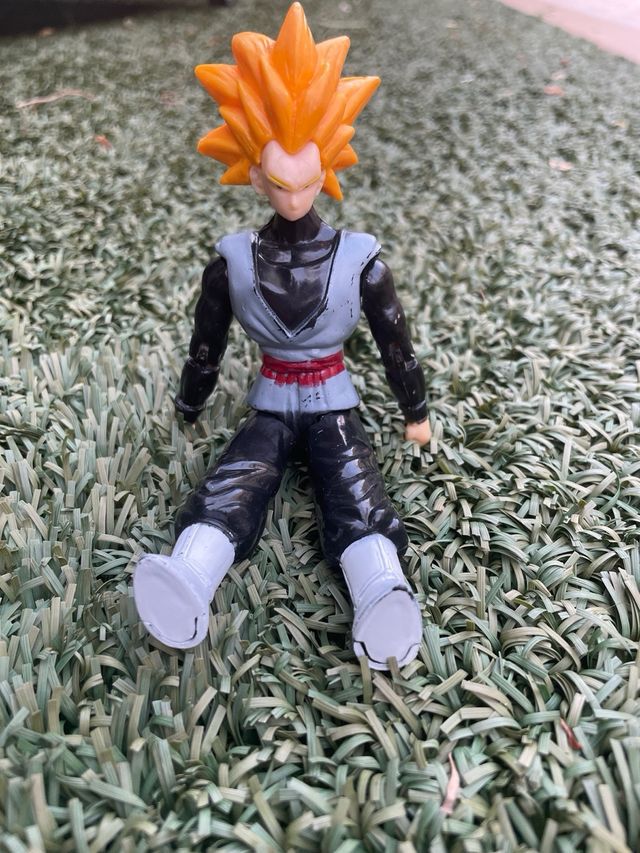 Son Goku muñeco articulado