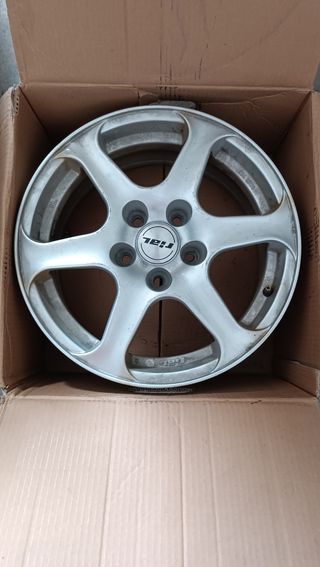 Llatas de mercedes , Audi , Volkswagen,