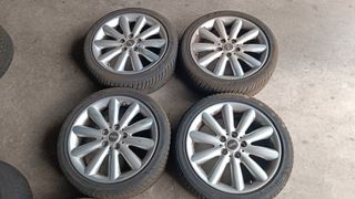 Llatas de mercedes , Audi , Volkswagen,