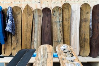 Estupendo snowboard profesional
