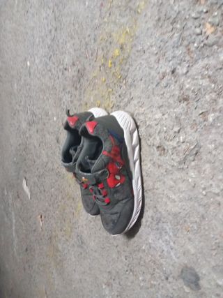 Zapatos de spiderman