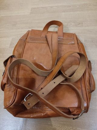 Mochila de cuero