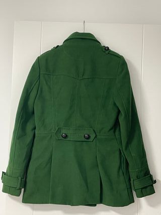 Chaquetón verde de Sfera