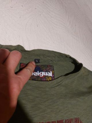Camiseta manga larga desigual
