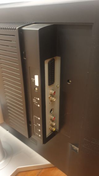 TV Y MONITOR PC ESTEREO BUEN SONIDO
