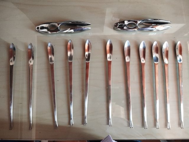 Juego tenedores y pinzas cangrejo