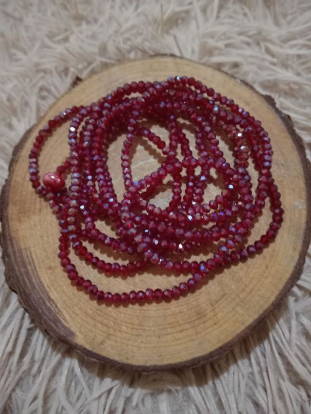 Collar multiposicion rojo sangre