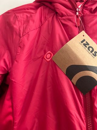 Chaqueta cortavientos Izas 