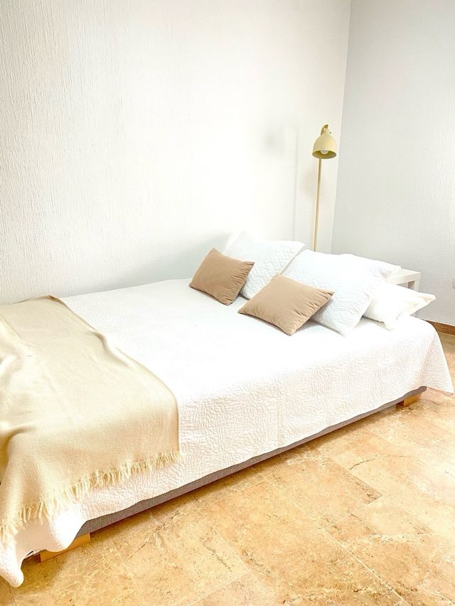 Alquiler dias Sevilla Centro Semana Santa y Feria