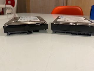 2x Discos Duros Seagate, 500GB y 2TB + Funda