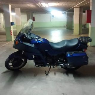BMW K-75RT