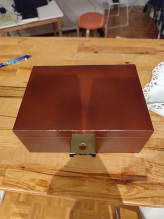 Caja joyero de piel