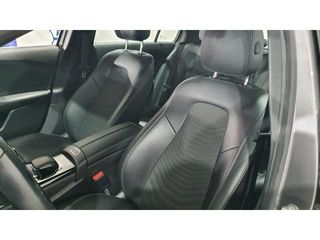 Mercedes-Benz Clase A 180 100 kW (136 CV)