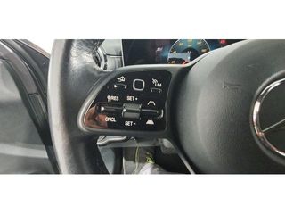 Mercedes-Benz Clase A 180 100 kW (136 CV)