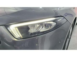 Mercedes-Benz Clase A 180 100 kW (136 CV)