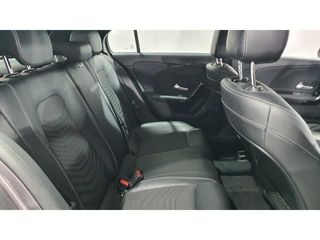 Mercedes-Benz Clase A 180 100 kW (136 CV)