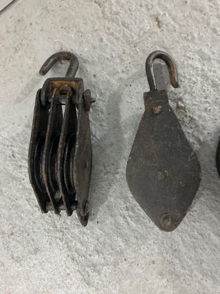 Lote de poleas antiguas de hierro – más de 80 años