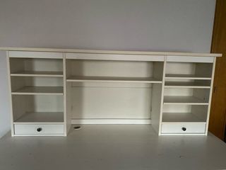 MESA DESPACHO HEMNES CON ALTILLO