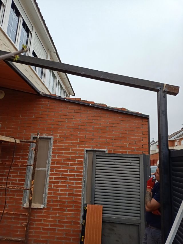 TETTI, RECINZIONI, PORTICI