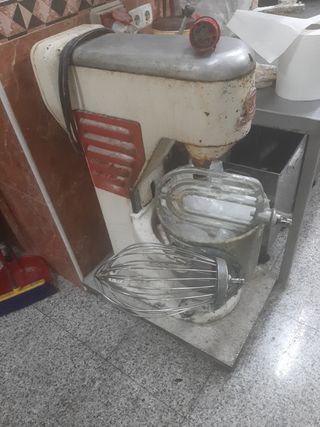 Batidora-amasadora VIMAR, 40 LITROS