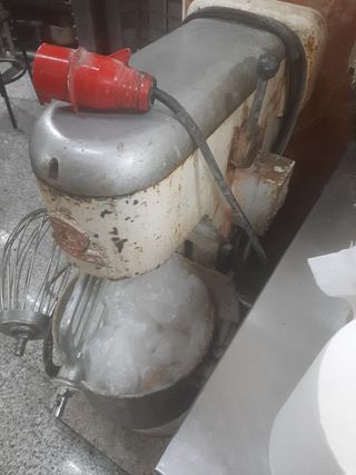 Batidora-amasadora VIMAR, 40 LITROS