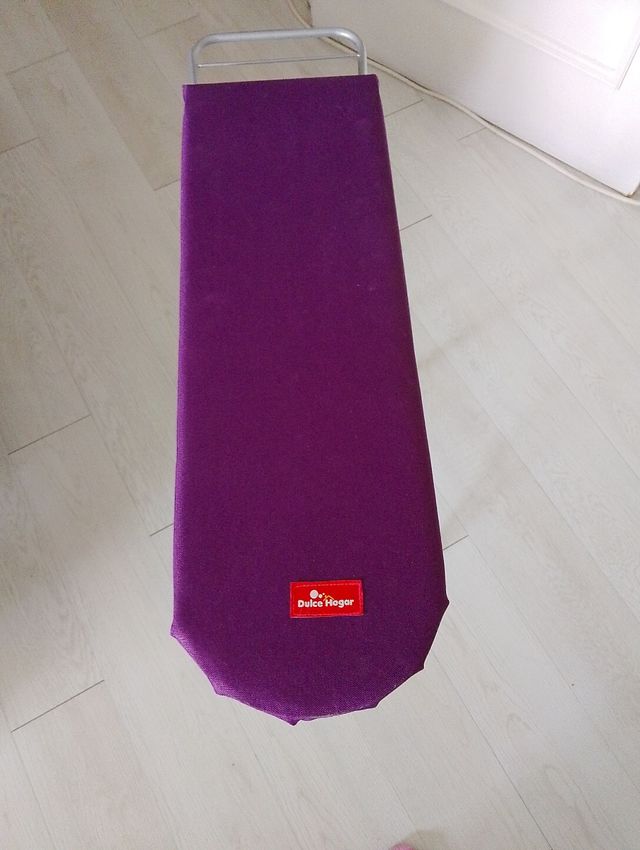 Tabla de planchar juguete