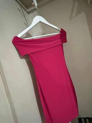 Vestido Pull and Bear rosa ajustado