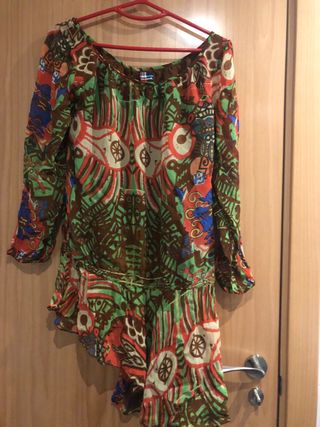 Blusa larga asimetrica