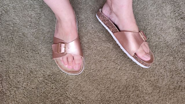 Sandalias oro rosa