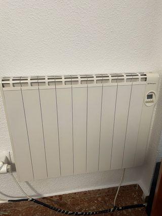 Radiadores calor azul bajo consumo.