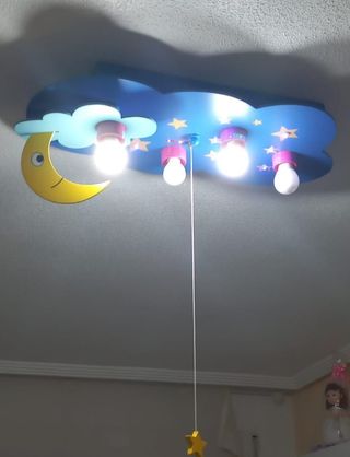 Lámpara para dormitorio infantil
