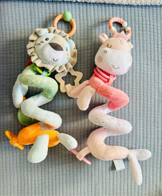 Juguete espiral carro bebé