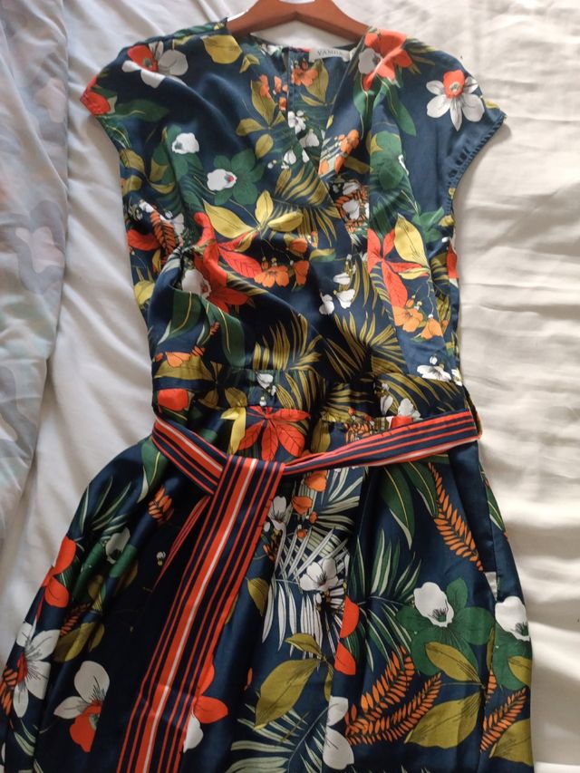 Mono satinado estampado flores