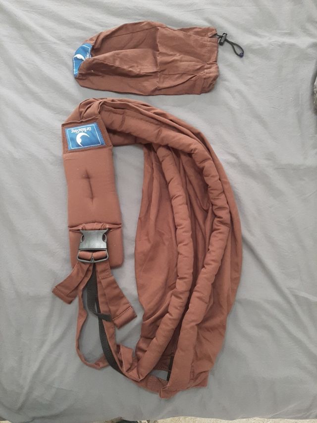 Porta bebes  Baba Sling marrón