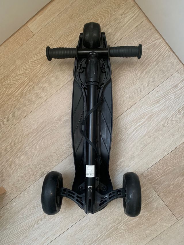 Patinete tres ruedas Sawyer