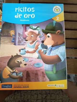 Libro bilingüe Ricitos de Oro