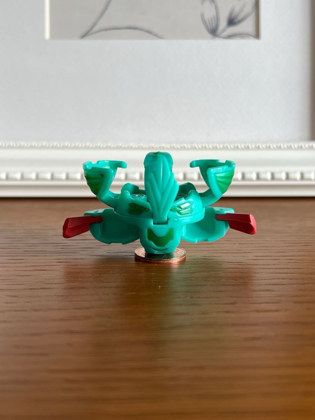 Bakugan - Hawklea