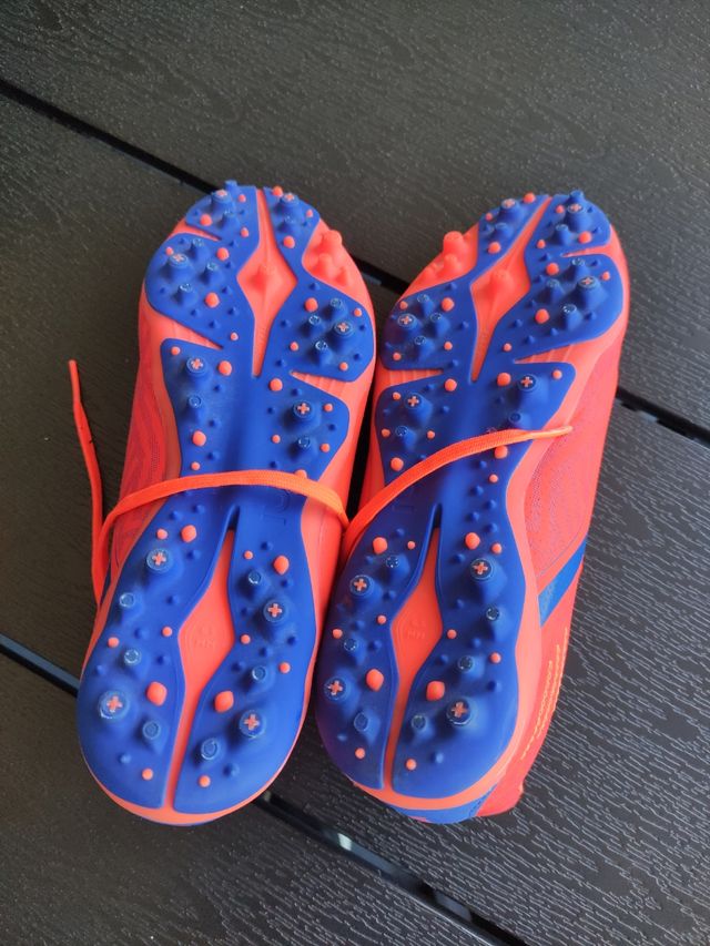 Botas de fútbol talla 38
