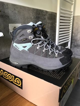 Scarponi da montagna Asolo