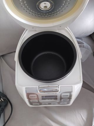 robot de cocina cecotec gourmet. usado dos veces,