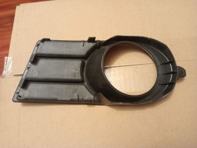 Moldura Antiniebla Derecha Suzuki Swift