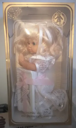 Muñeca primera comunión.