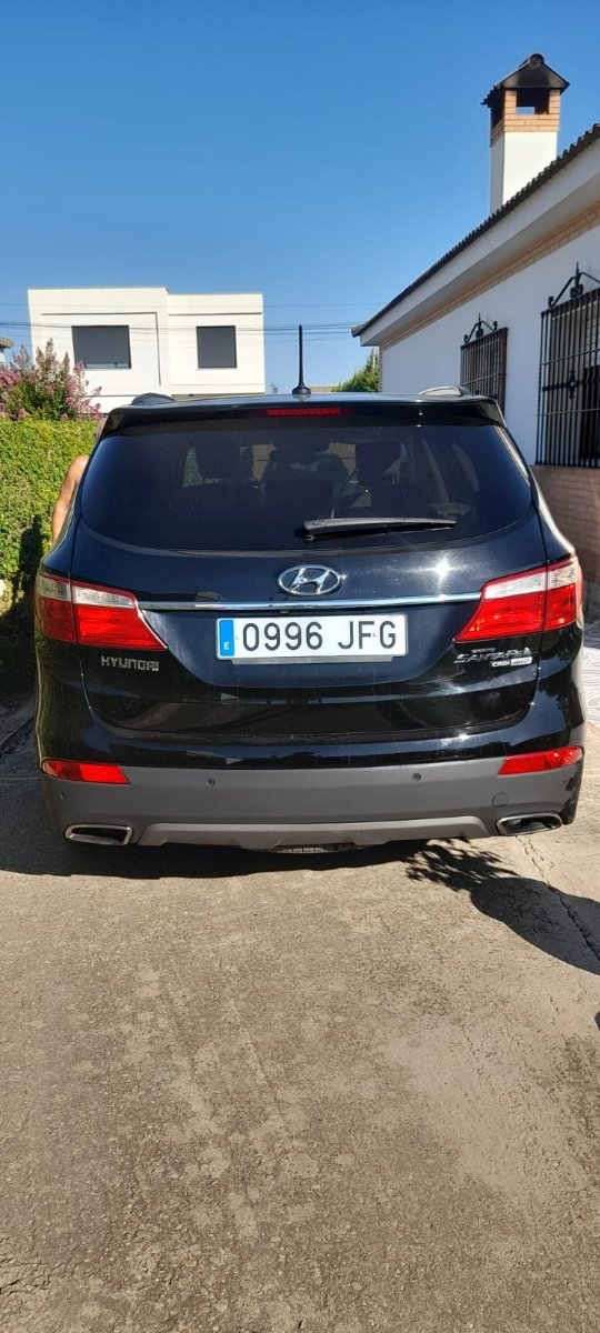 Hyundai Grand Santa Fe 2015 - foto 1