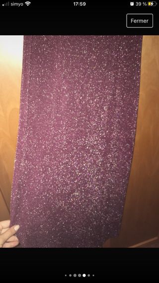 Vestido fiesta berenjena brillante y flecos